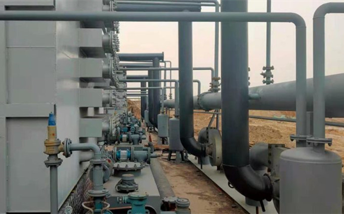 內蒙古輪胎煉油現場